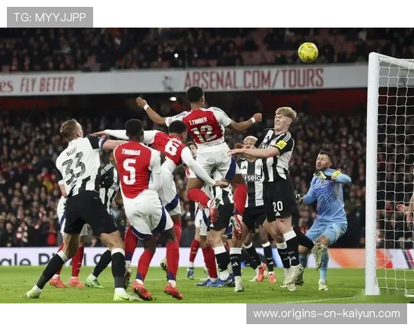 阿诺德角球连环战术造成致命一击 阿诺德角球连环战术造成致命一击