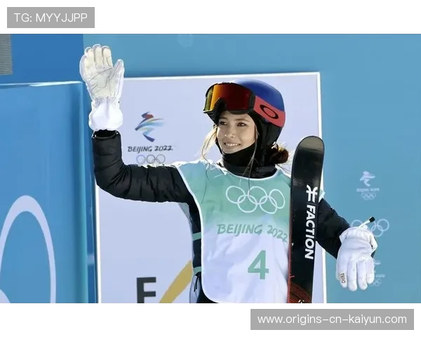 谷爱凌U型池完成1440度转体,米兰冬奥预赛高分领跑全球冰雪 谷爱凌U型池完成1440度转体,米兰冬奥预赛高分领跑全球冰雪